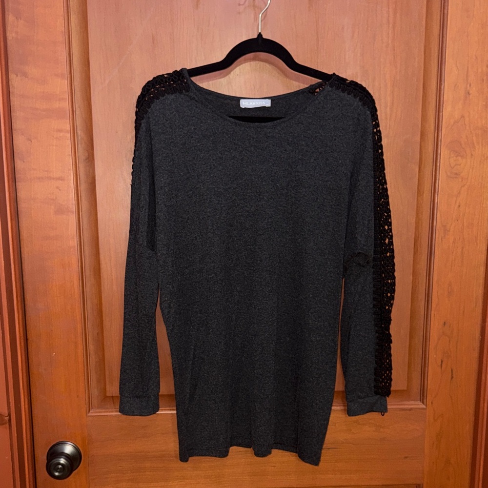 Crochet-Trim Black Long-Sleeve Sweatshirt